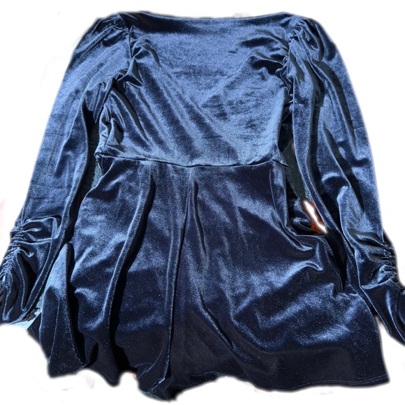 Urban Outfitters Velvet Surplice Playsuit
Size XS - Picture 9 of 11